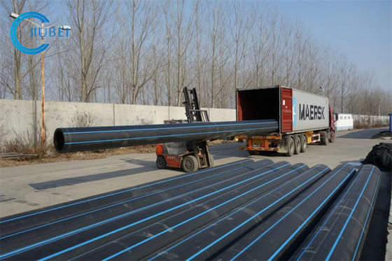 Μαύρο με μπλε λωρίδες HDPE σωλήνα για προσαρμοσμένο πάχος και ατσάλινη σύνδεση φλάντζας